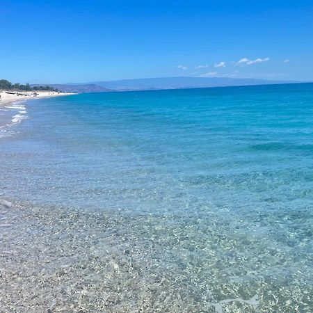 L'Isola Dei Vacanzieri Сант'Андреа Апостоло дело Йонио Екстериор снимка